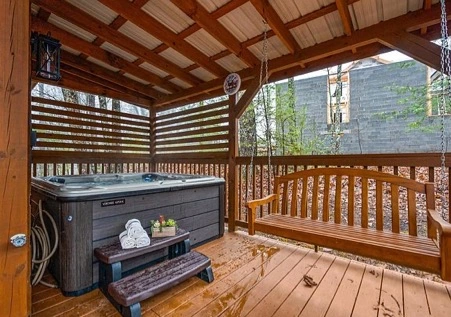 Bear Paw Lodge