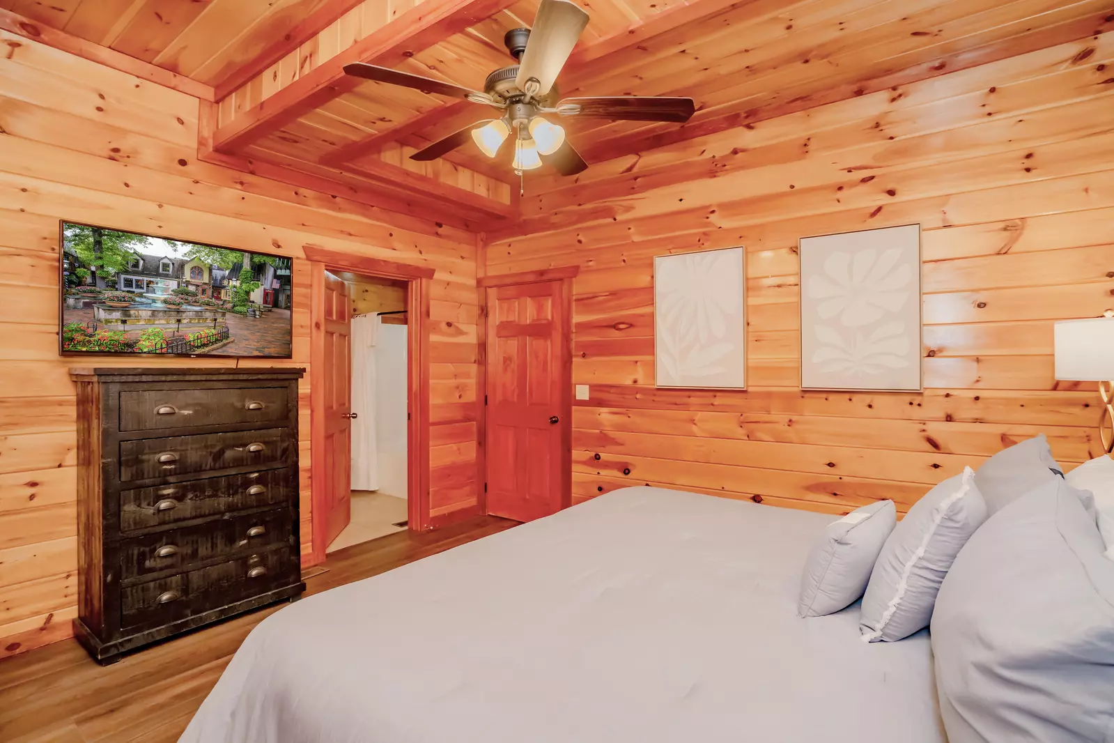 Amazing Adventure Lodge