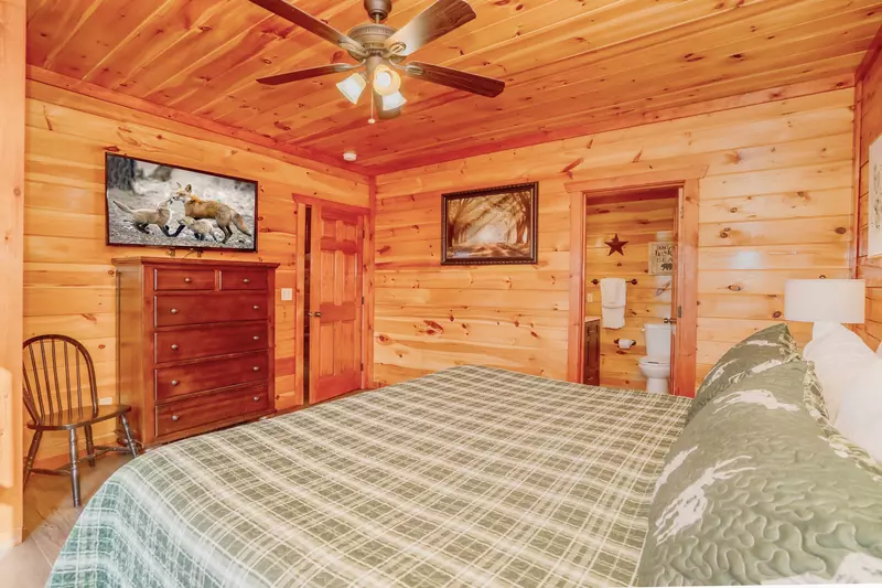 Amazing Adventure Lodge