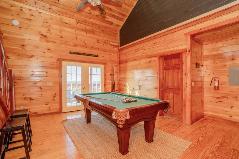 Amazing Adventure Lodge