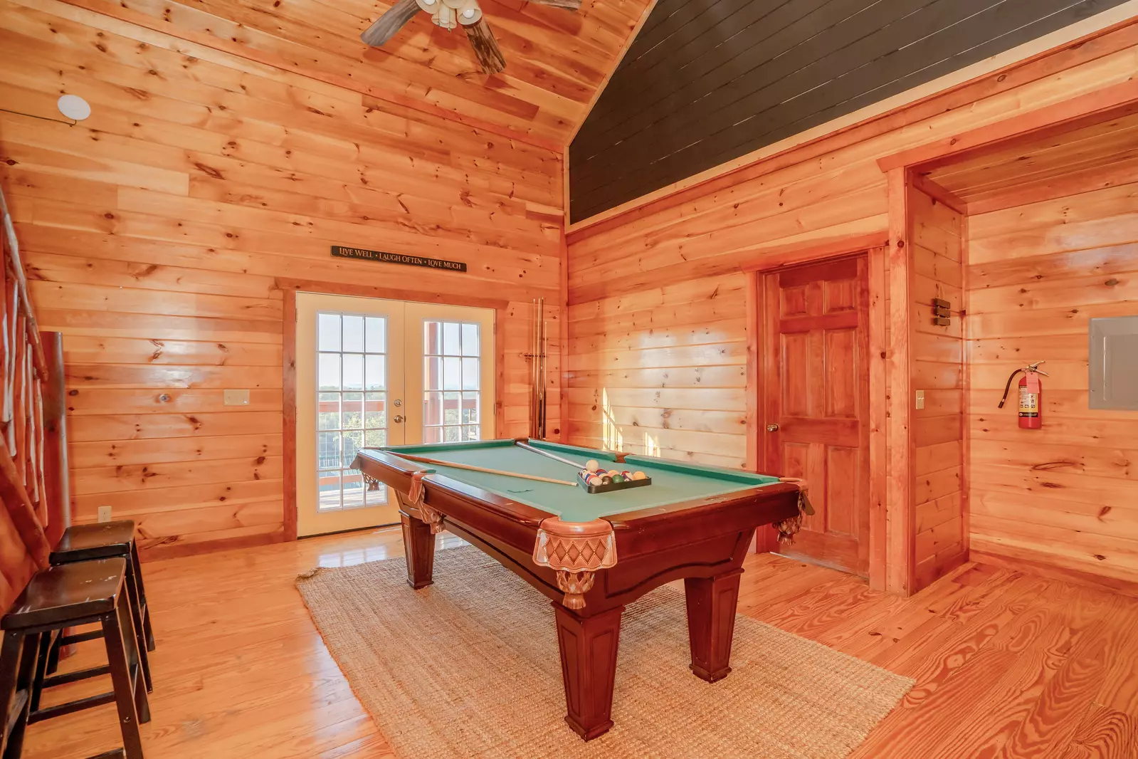 Amazing Adventure Lodge