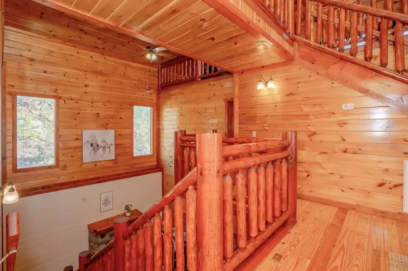 Amazing Adventure Lodge