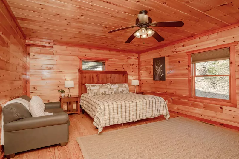 Amazing Adventure Lodge