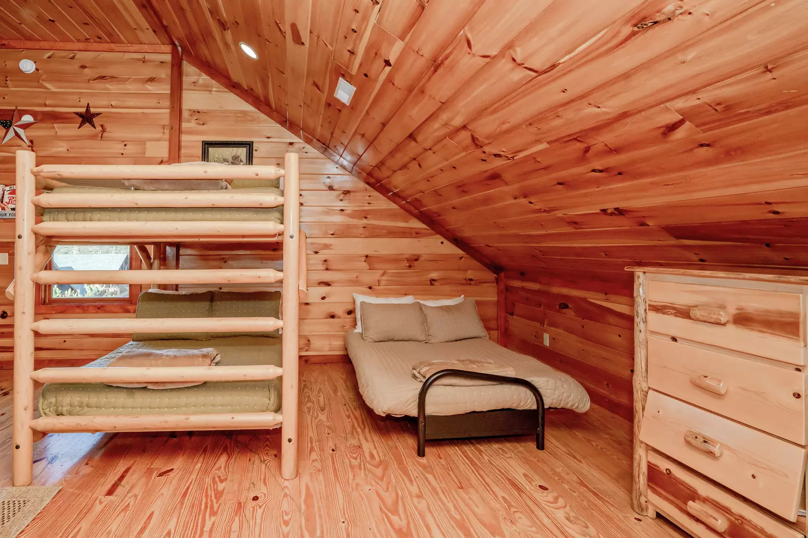 Amazing Adventure Lodge