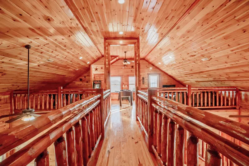 Amazing Adventure Lodge
