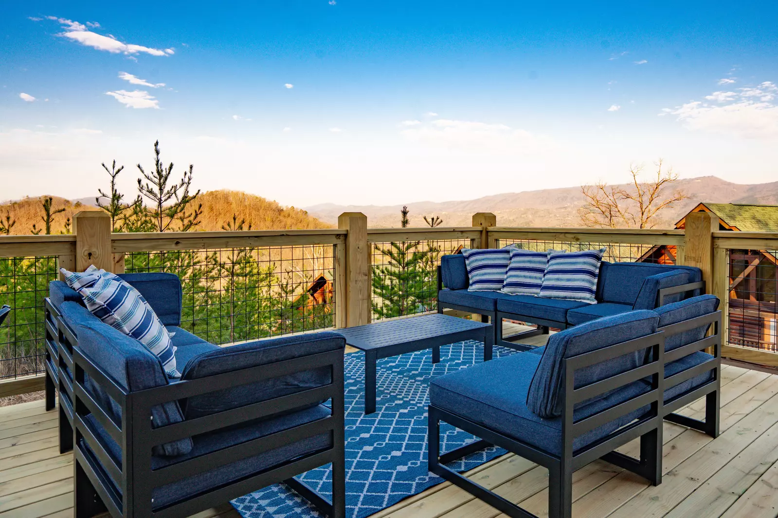Amazing Adventure Lodge