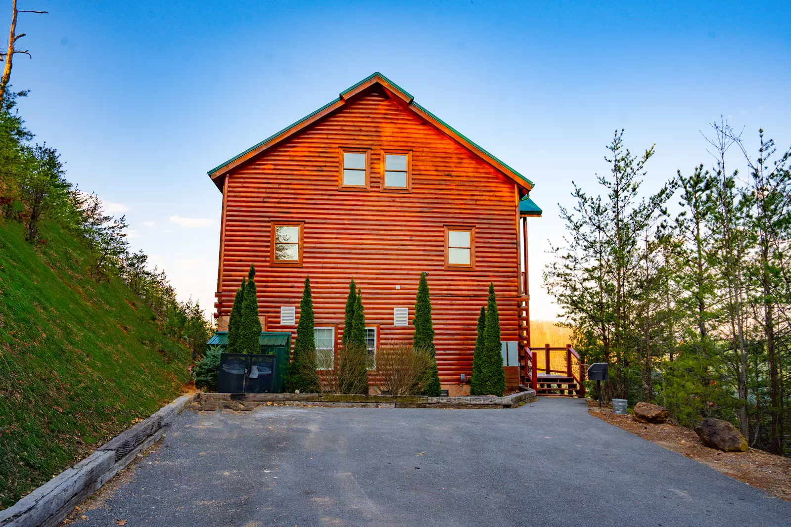 Amazing Adventure Lodge