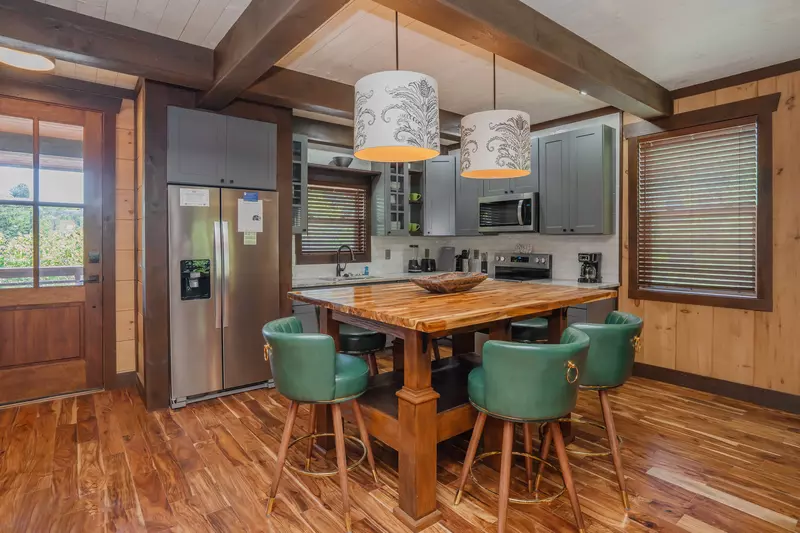 Rainbow Valley Retreat