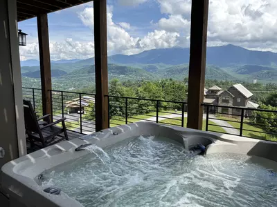 A Gatlinburg Mountain Top Splash