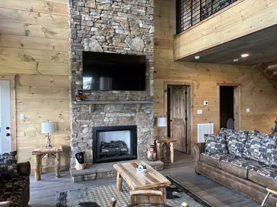 A Gatlinburg Mountain Top Splash
