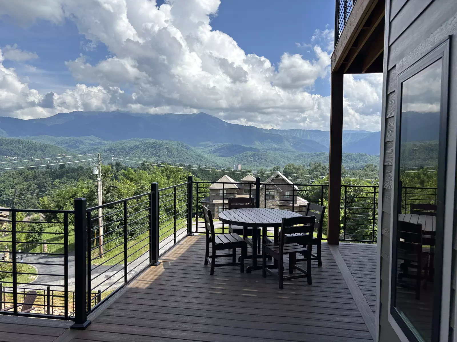 A Gatlinburg Mountain Top Splash