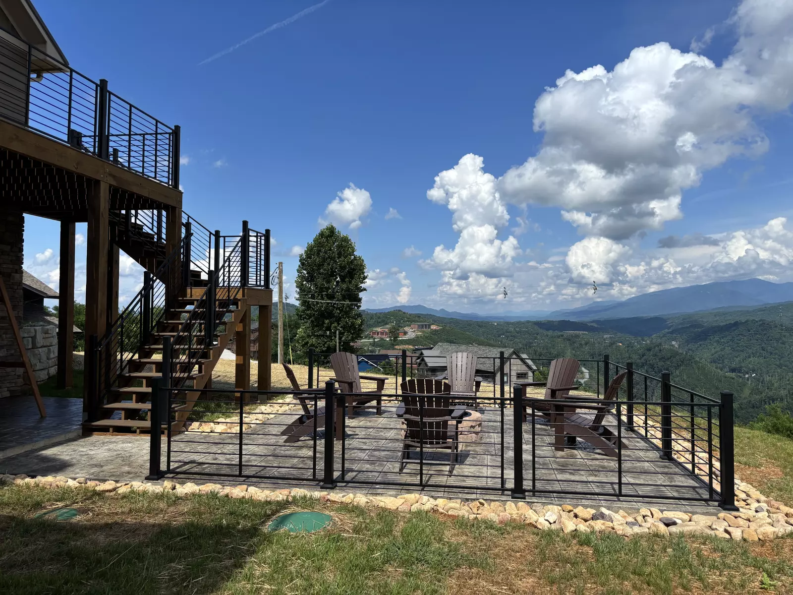 A Gatlinburg Mountain Top Splash