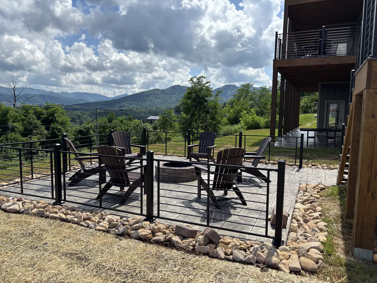 A Gatlinburg Mountain Top Splash