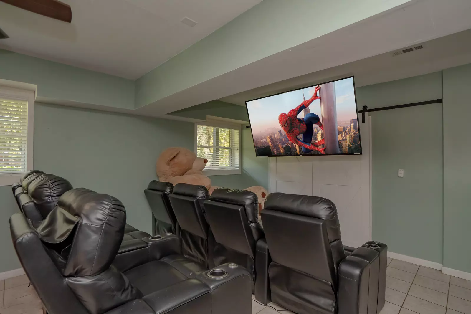 The Manor @ Smoky Mountains Estate