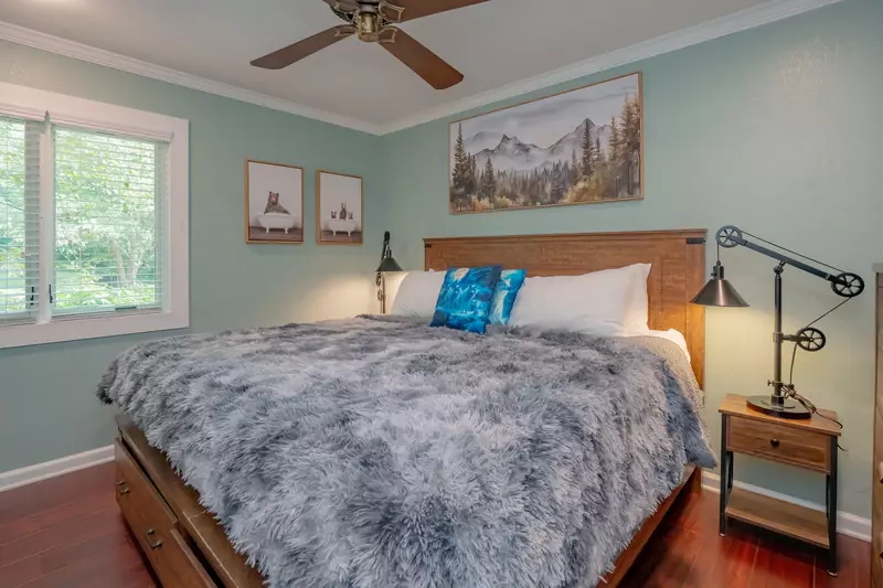 The Manor @ Smoky Mountains Estate