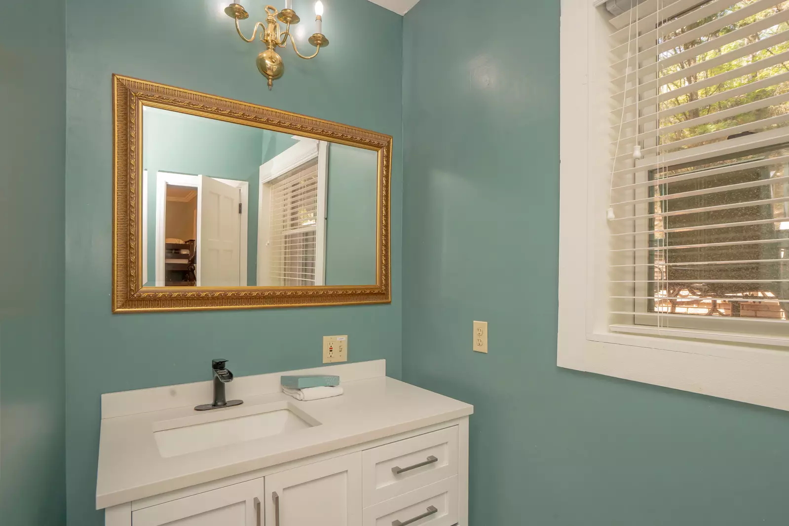 The Manor @ Smoky Mountains Estate