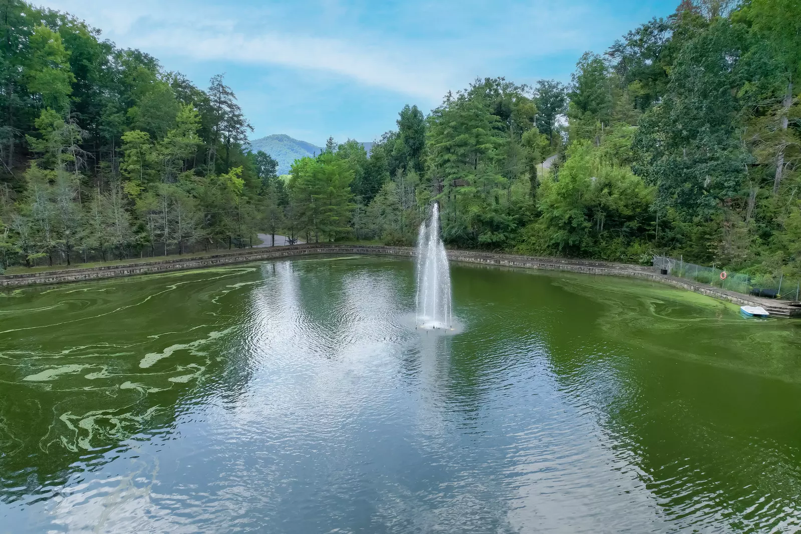 The Manor @ Smoky Mountains Estate