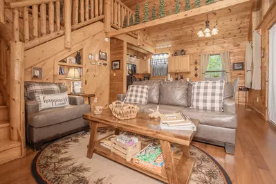 Forest View Hideaway