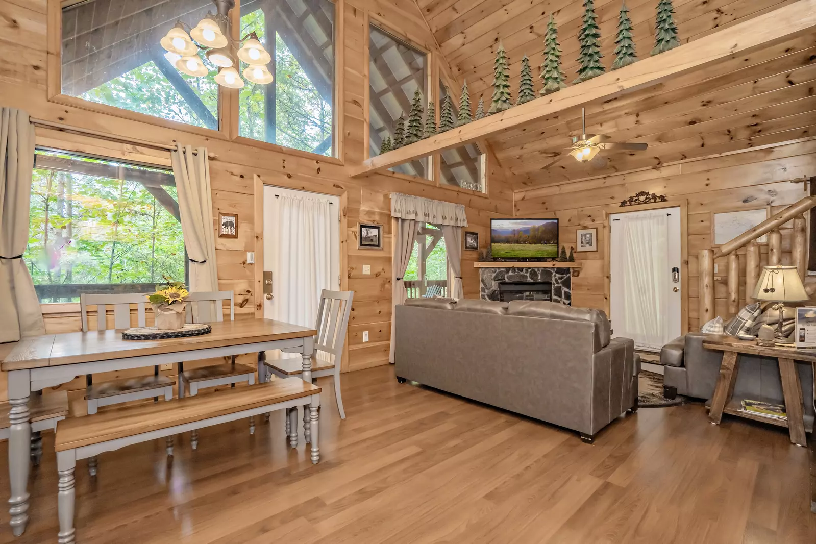 Forest View Hideaway