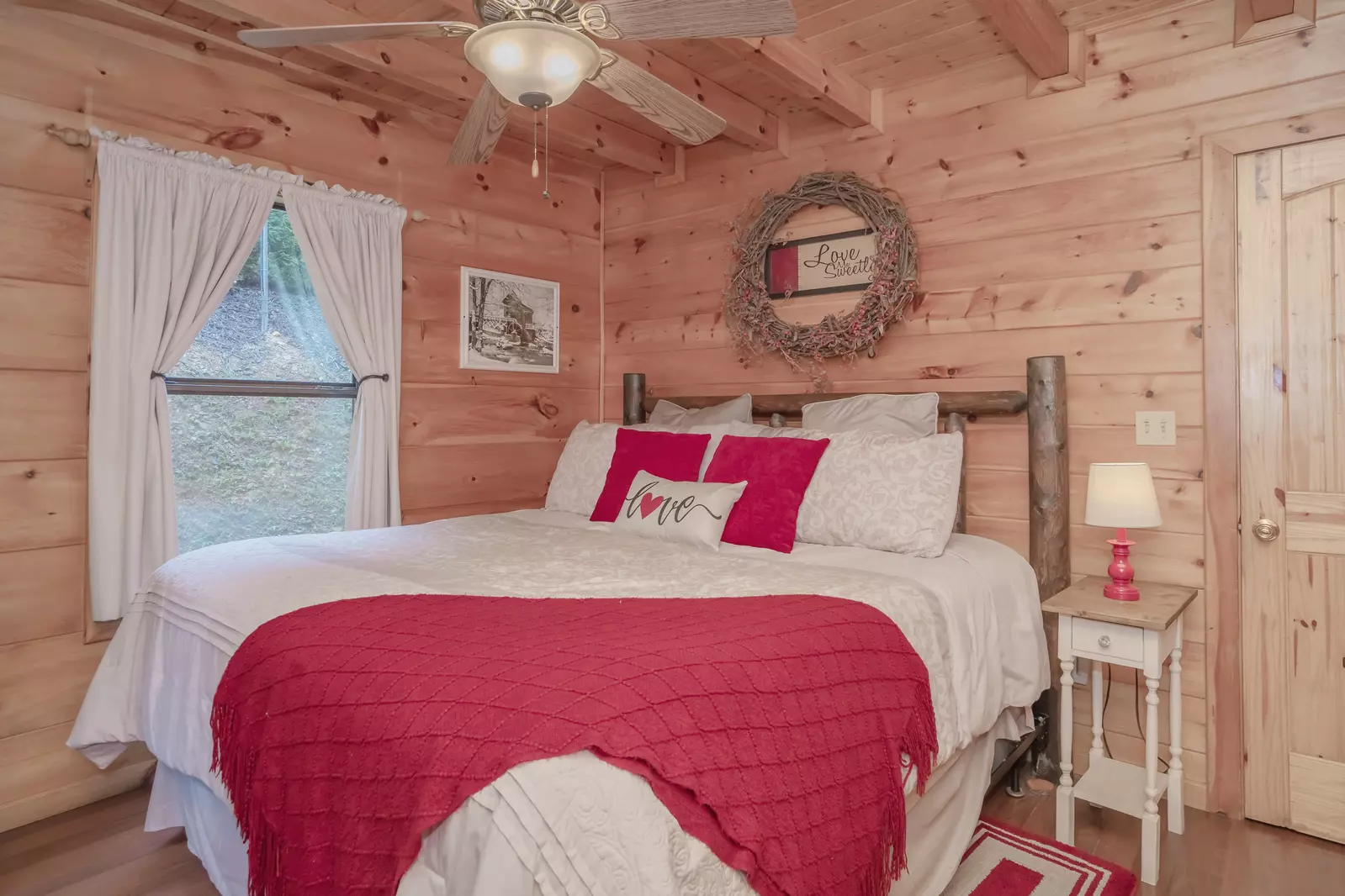 Forest View Hideaway
