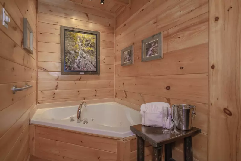 Forest View Hideaway