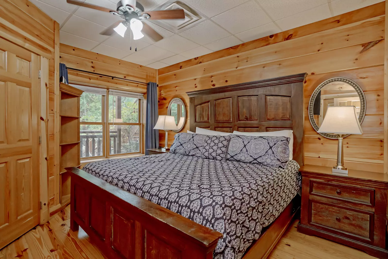 Keaton's Star Spangled Cabin