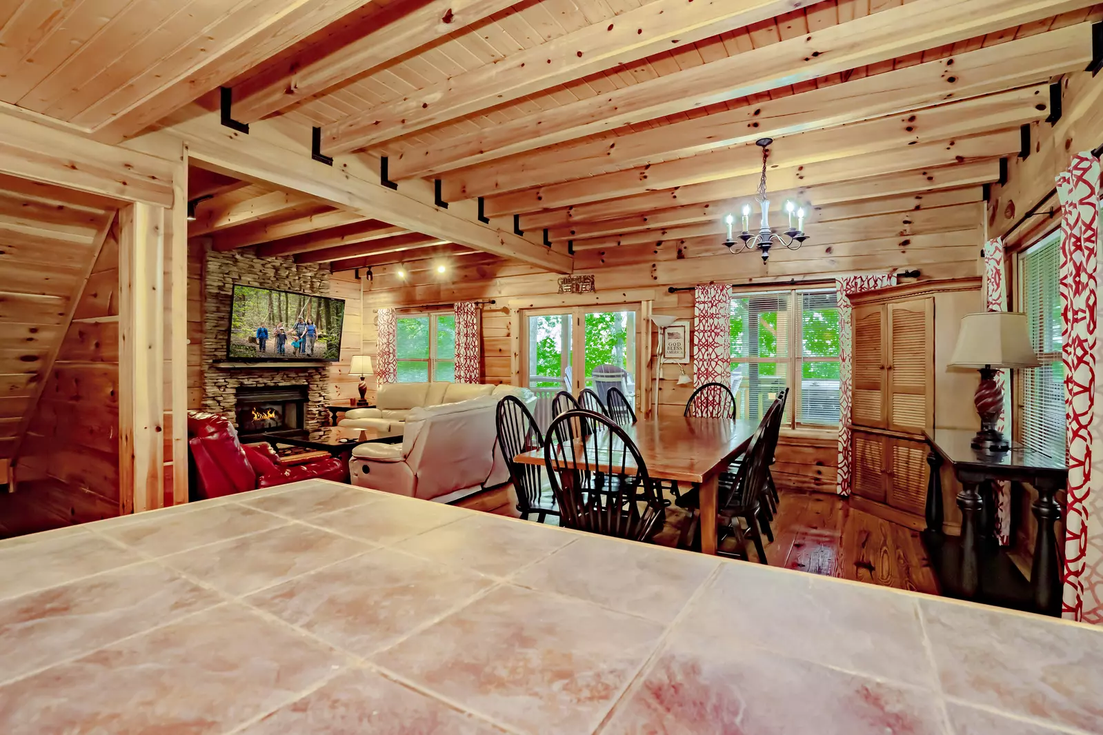 Keaton's Star Spangled Cabin