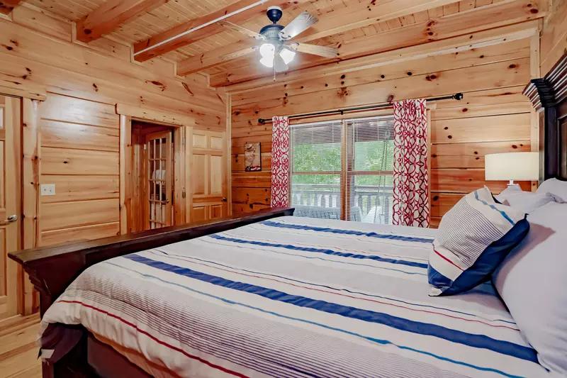 Keaton's Star Spangled Cabin