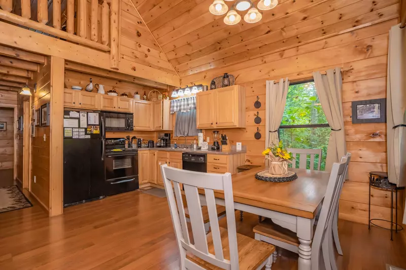 Forest View Hideaway