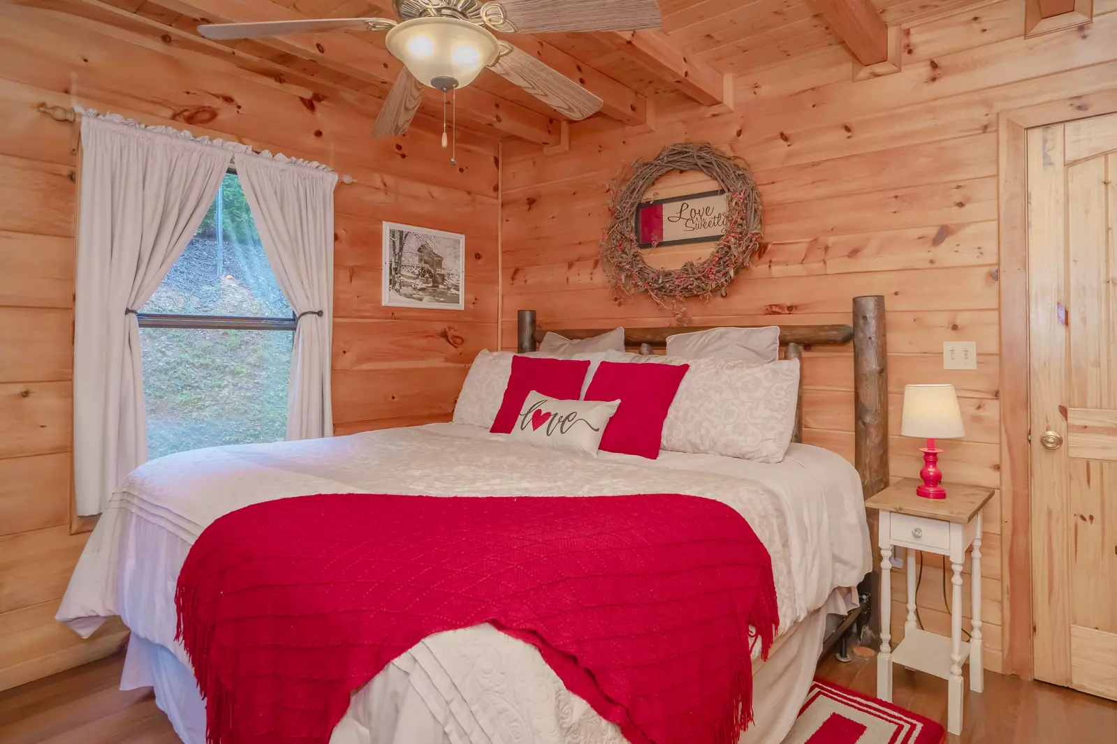 Forest View Hideaway