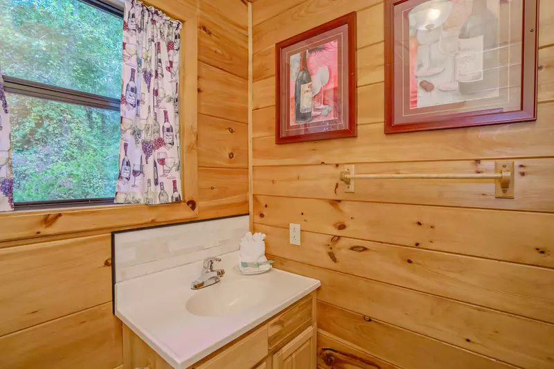 Forest View Hideaway