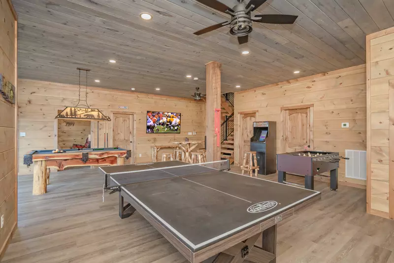 A Gatlinburg Mountain Top Splash