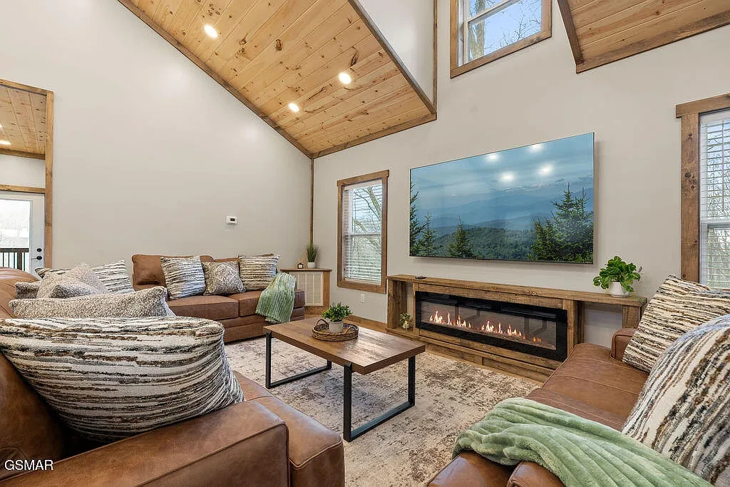 Legacy Lodge