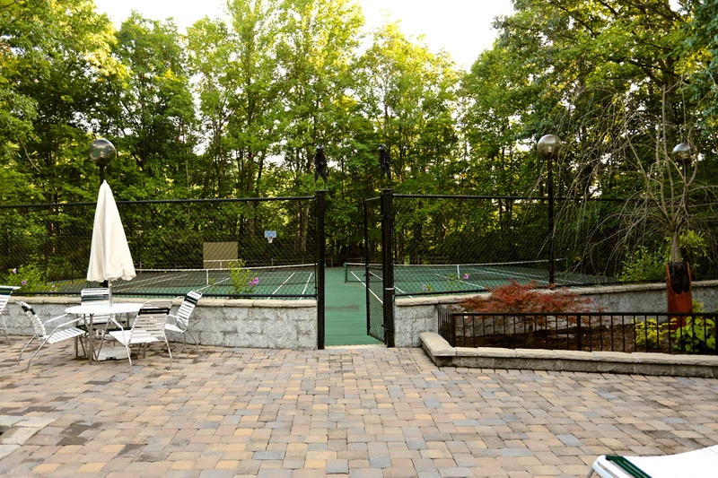 Legacy Lodge