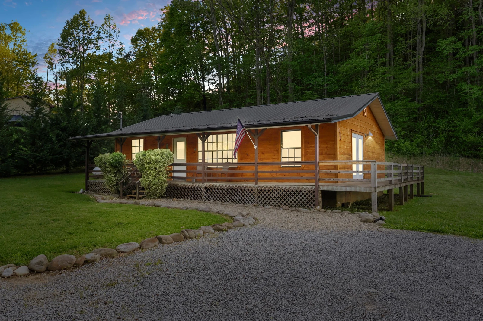 Quaint Cabin on Cosby Creek