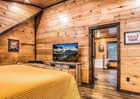 Smoky Splash Retreat