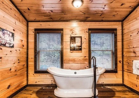 Smoky Splash Retreat
