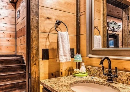 Smoky Splash Retreat