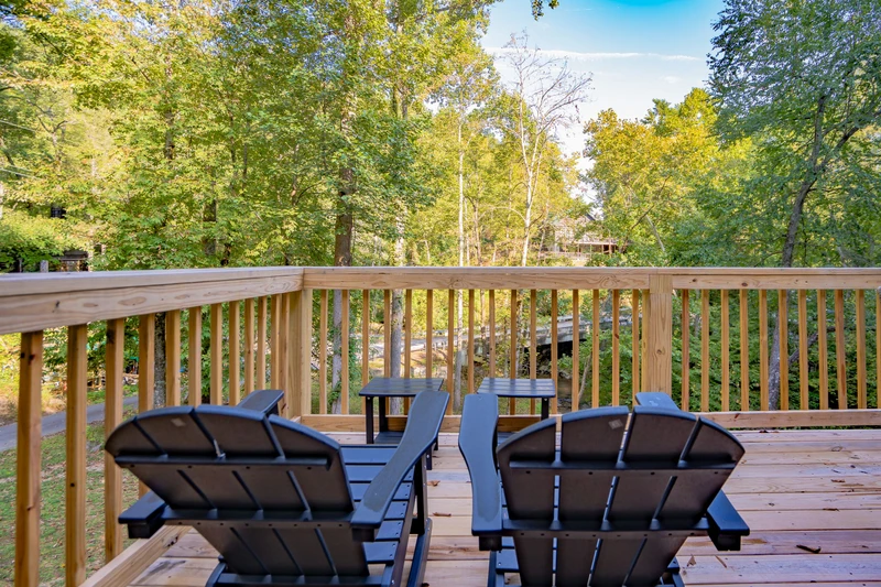 Creekside Retreat