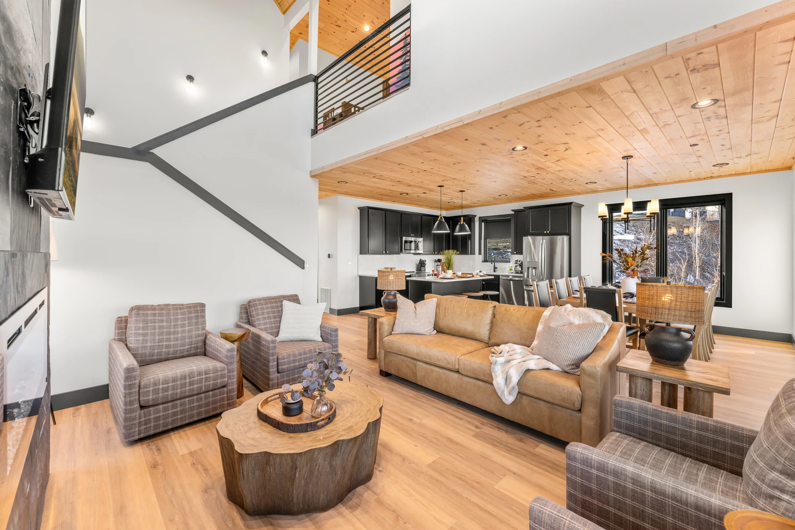 Wild Lodge