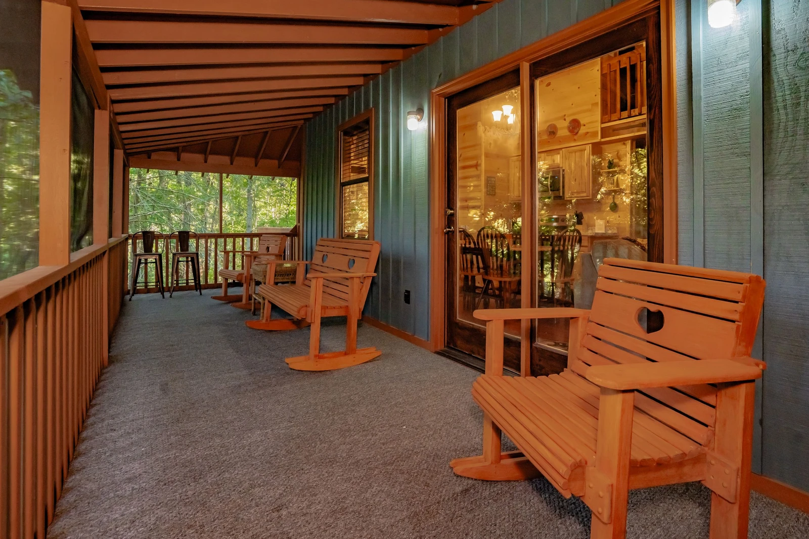 Dogwood Hideaway