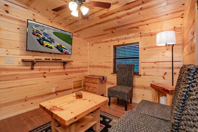 Dogwood Hideaway