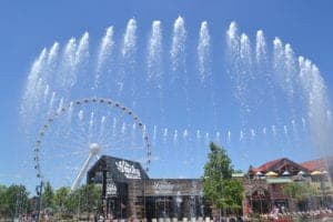 show fountains at the island in pigeon forge