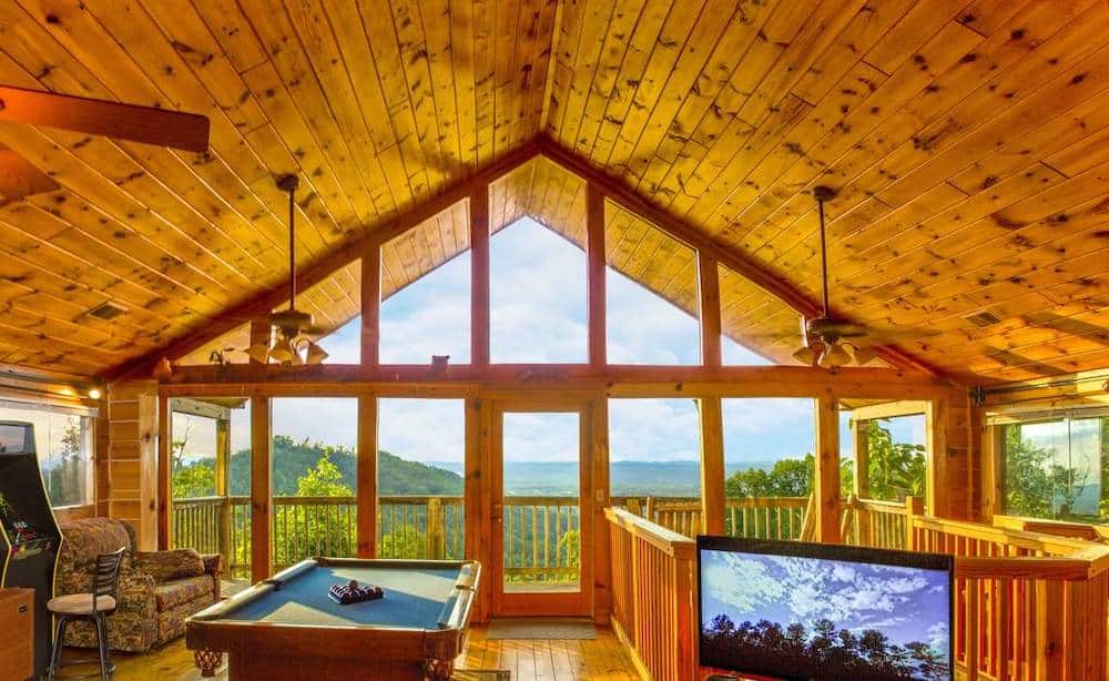 Clearview cabin in the Smoky Mountains